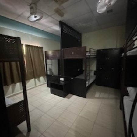 Hotel Alia Express Ferringhi Batu Feringgi Exterior foto