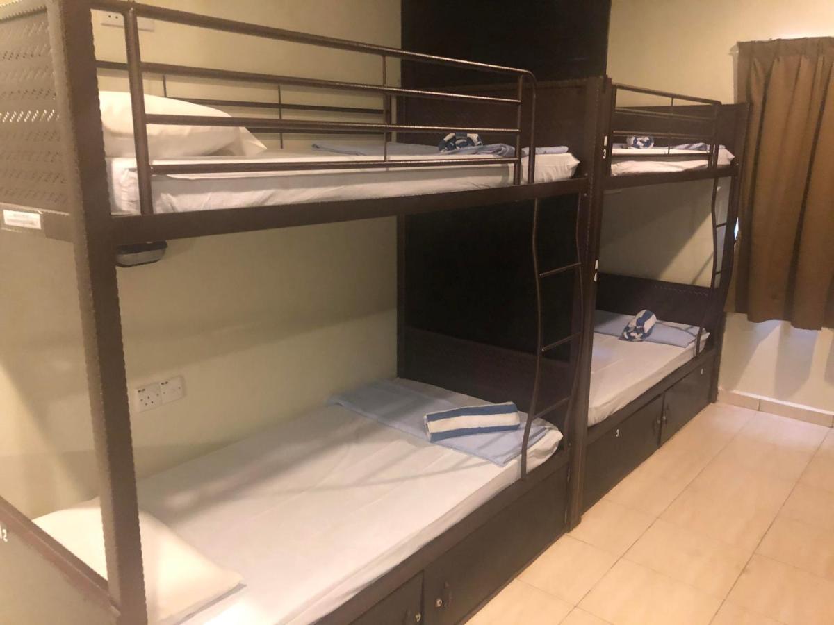 Hotel Alia Express Ferringhi Batu Feringgi Exterior foto
