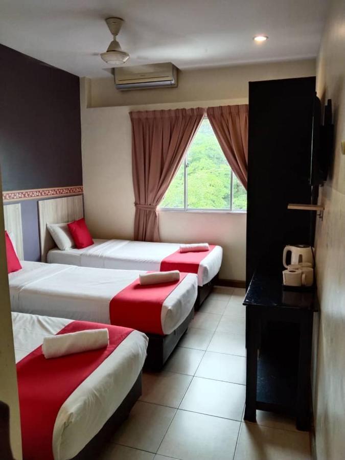 Hotel Alia Express Ferringhi Batu Feringgi Exterior foto