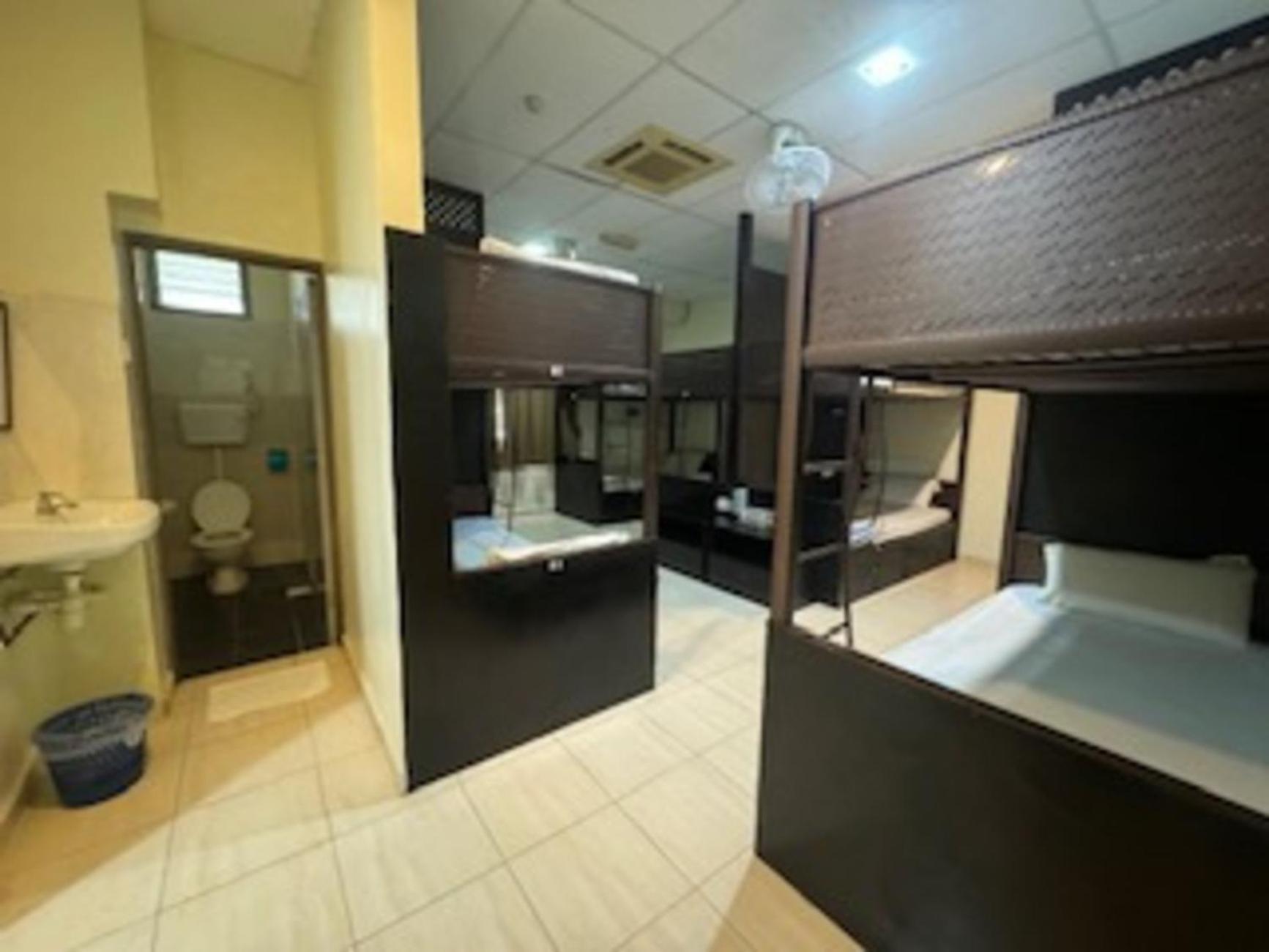 Hotel Alia Express Ferringhi Batu Feringgi Exterior foto
